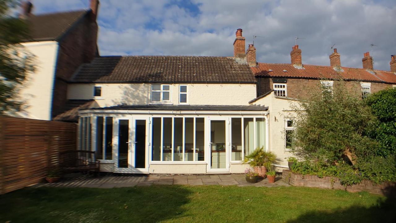 Holly Cottage, Hidden Gem In The Yorkshire Wolds Welton  외부 사진